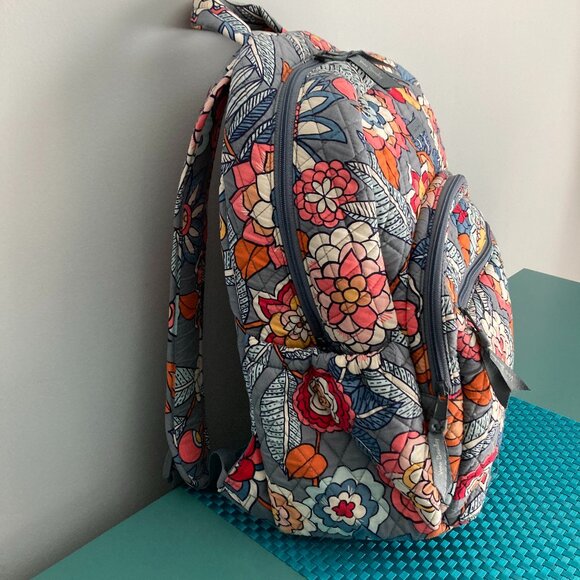 Vera Bradley Backpack Large EUC Tropical Evening - with padded laptop sleeve - Picture 4 of 16
